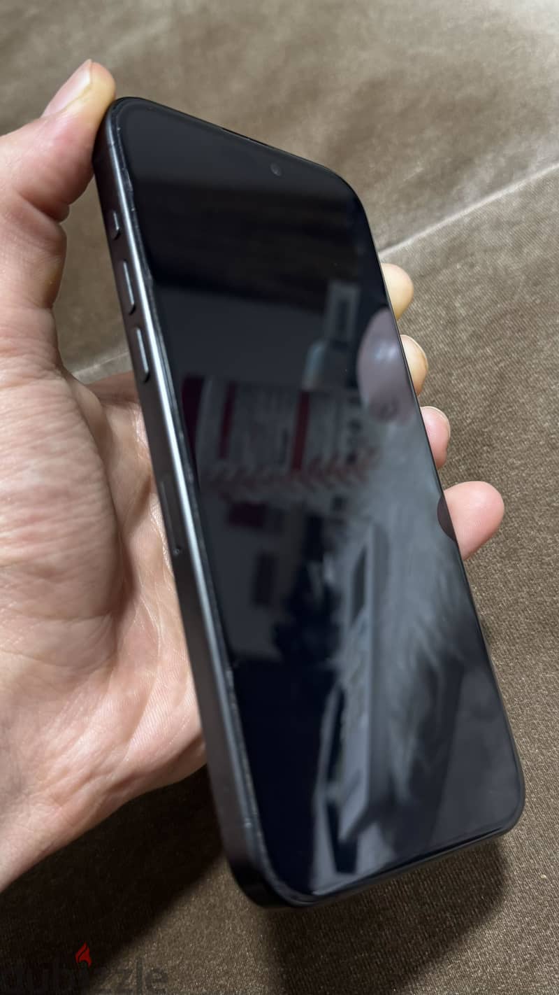 Apple - iPhone 15 Pro Max 3