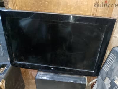 شاشه LG للبيع  للتواصل واتس أو فون ٠١١٢٦٥٢٤٧٤٤