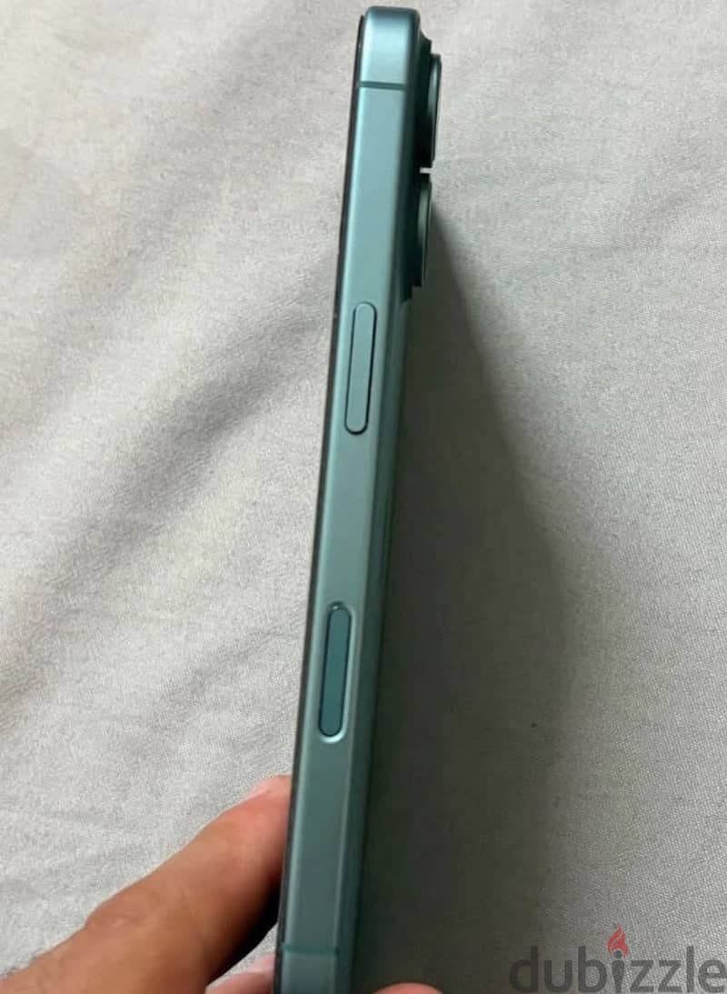 Apple - iPhone 16 3