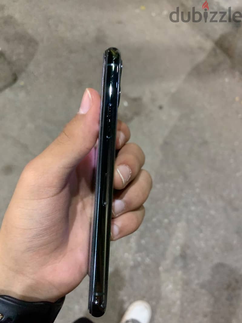 Apple - iPhone 11 Pro 1