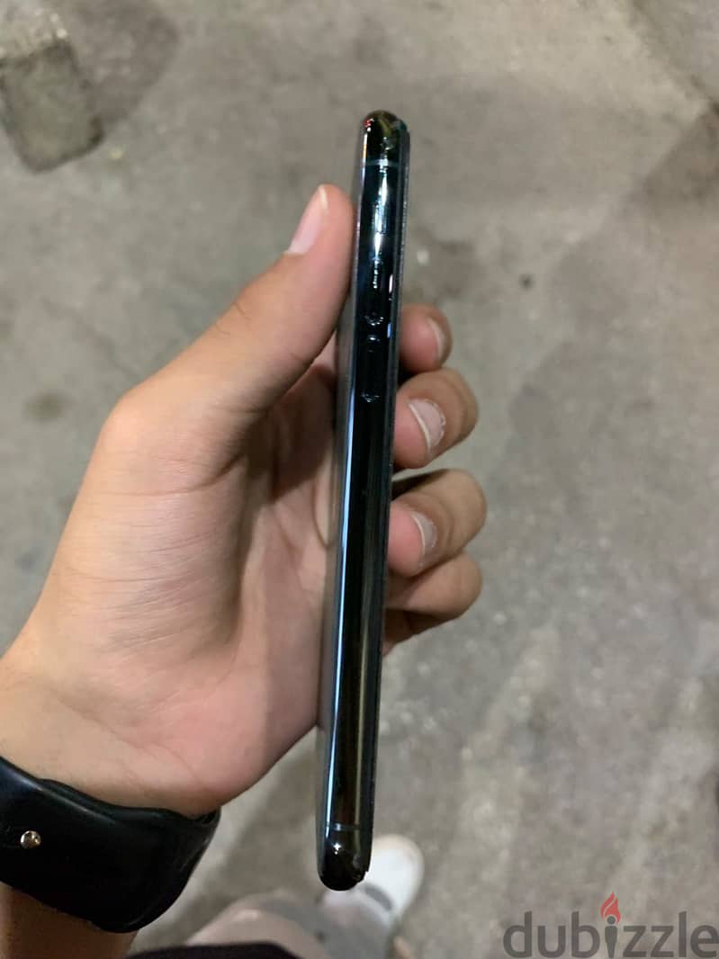Apple - iPhone 11 Pro 5