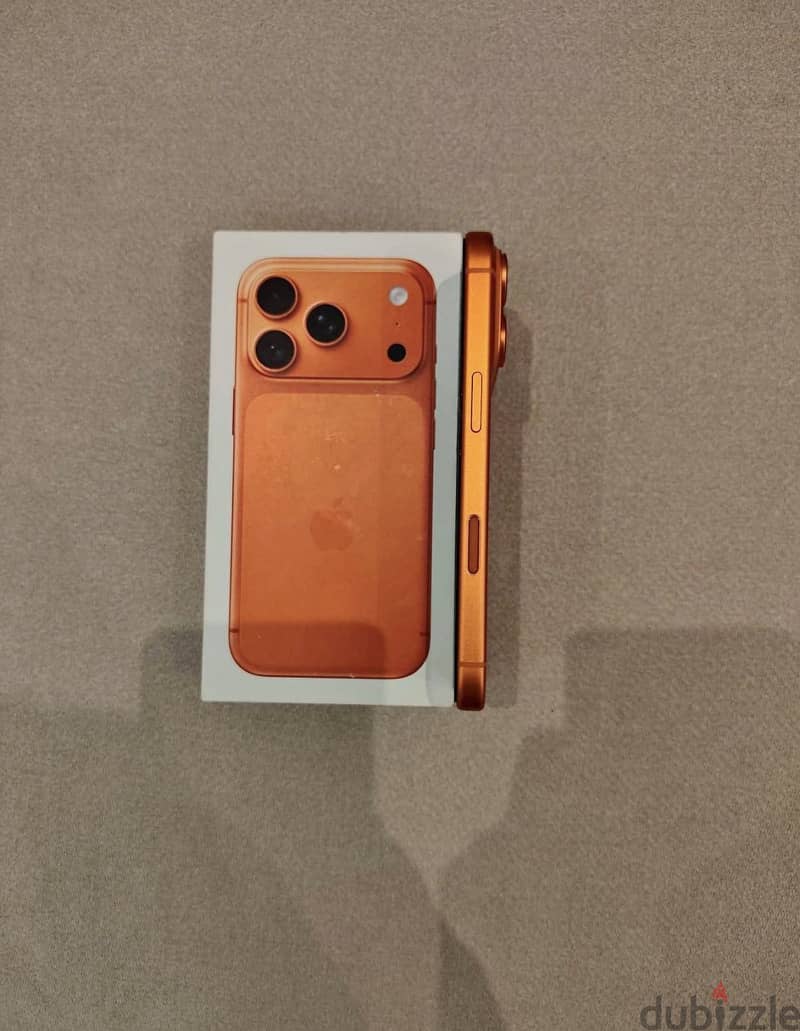 Apple - iPhone 17 Pro 2