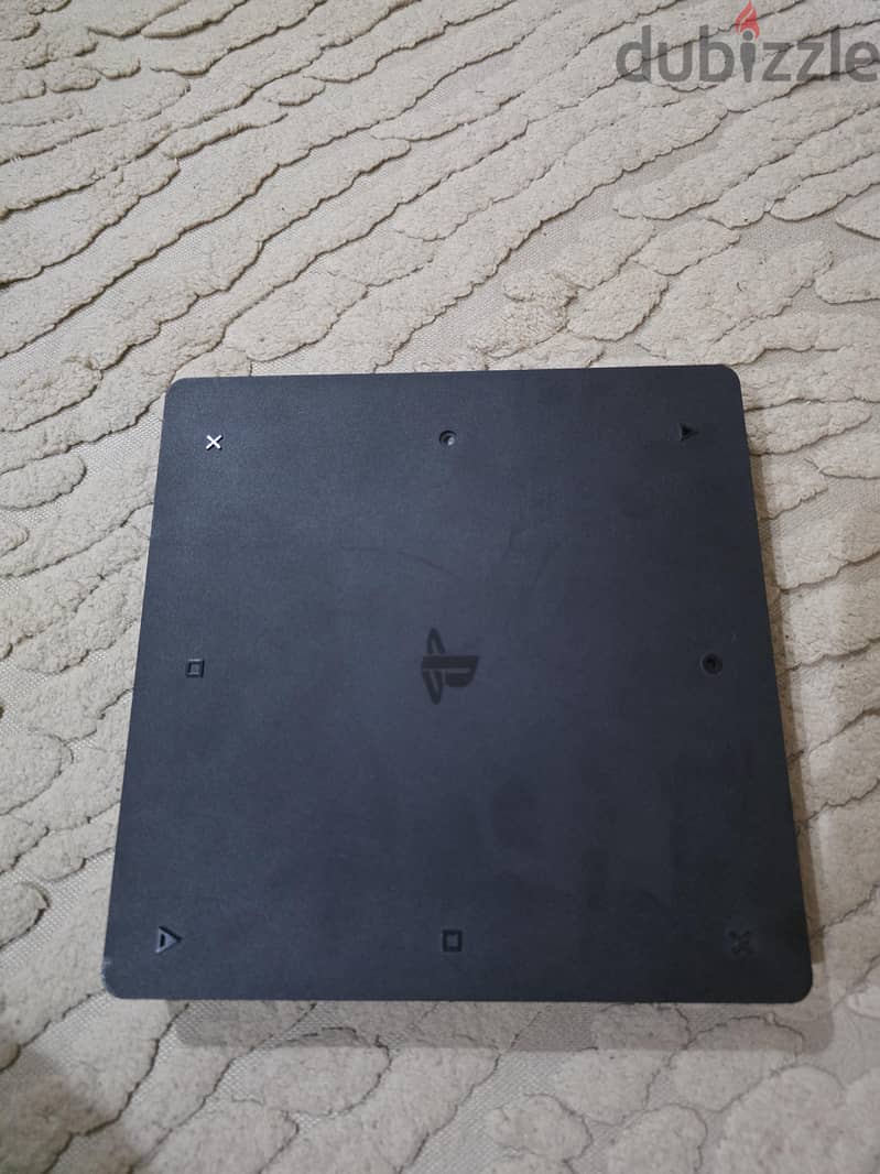 playstations 4 slim 6