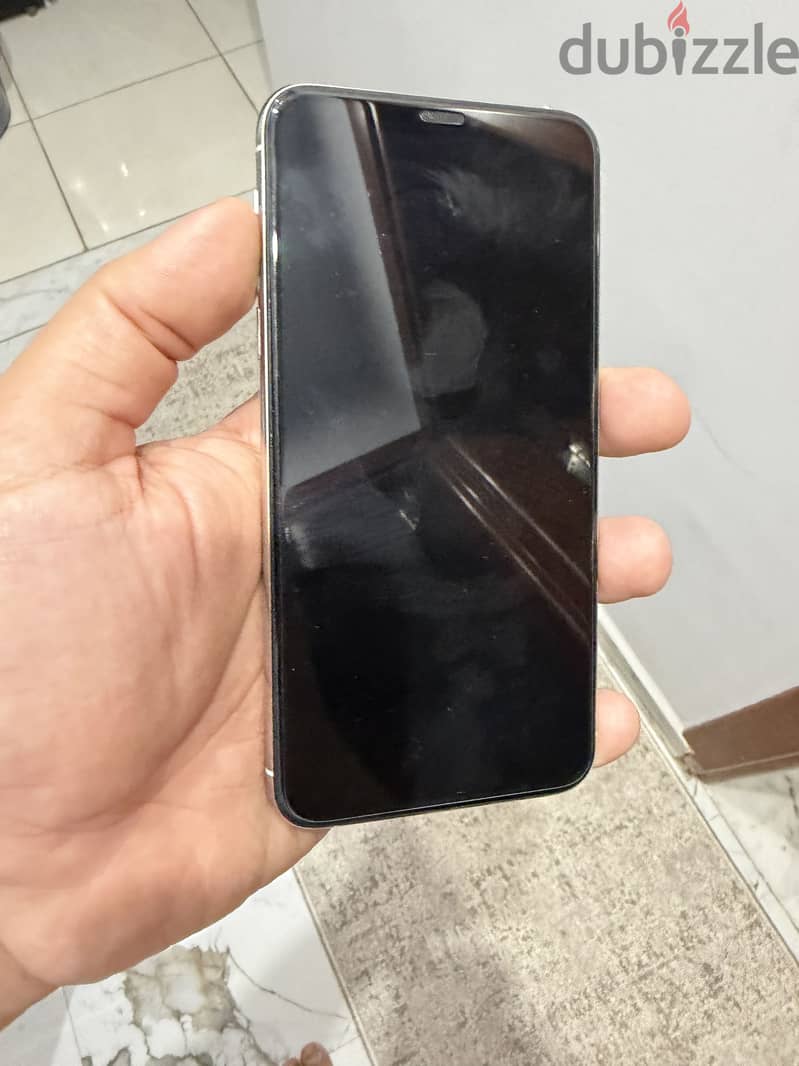 Apple - iPhone 11 Pro Max 6