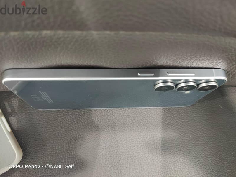 Samsung S25 FE like new 1