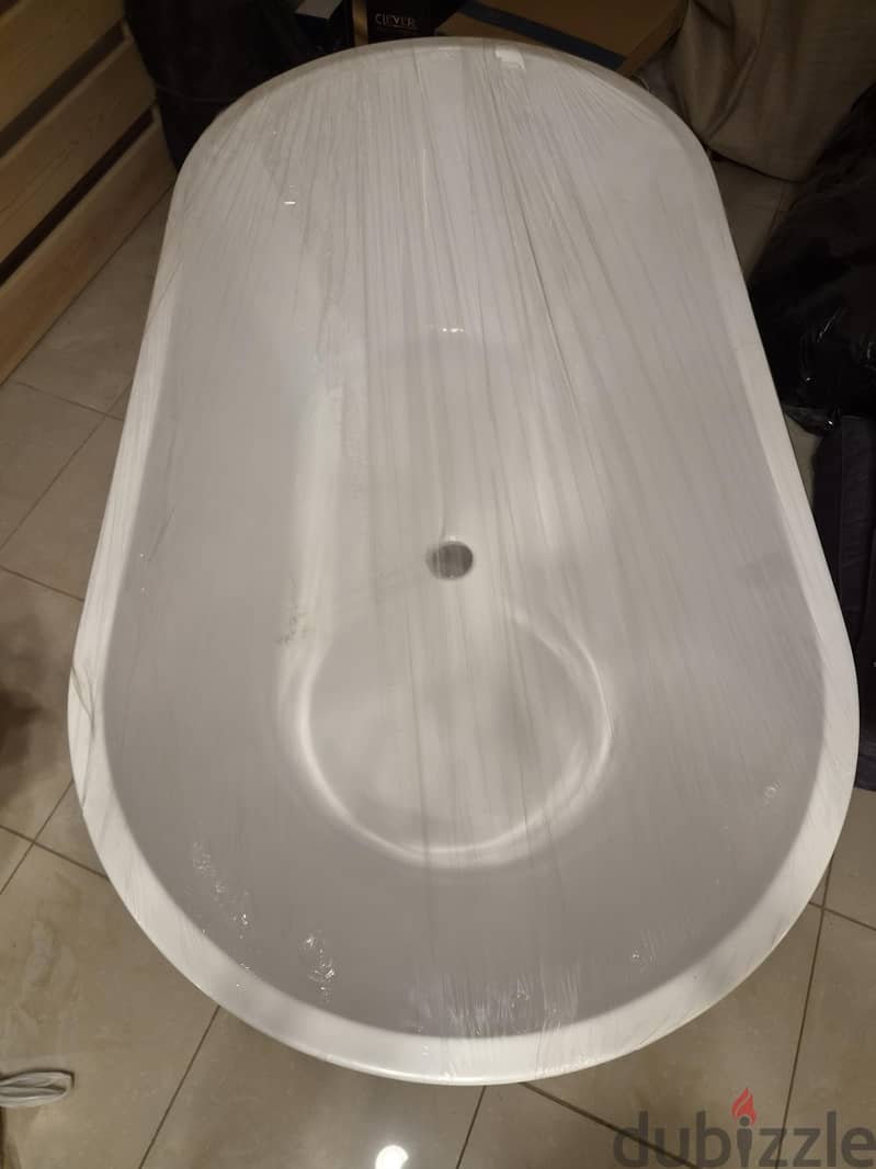 MUNK Bathtub 1