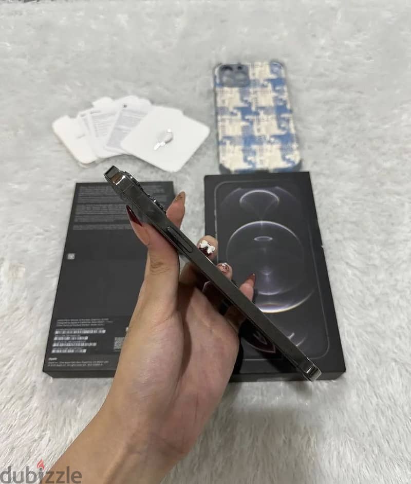 Apple - iPhone 12 Pro Max 4