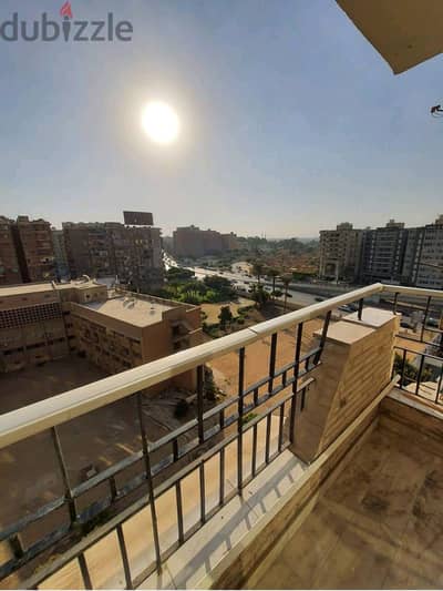 شقة مفروشة للايجار السنوى فقط من المالك مباشرة بجوار نادى السكة الحديد