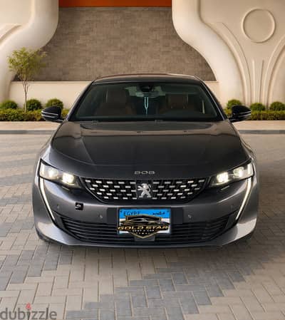 للايجار Peugeot 508
