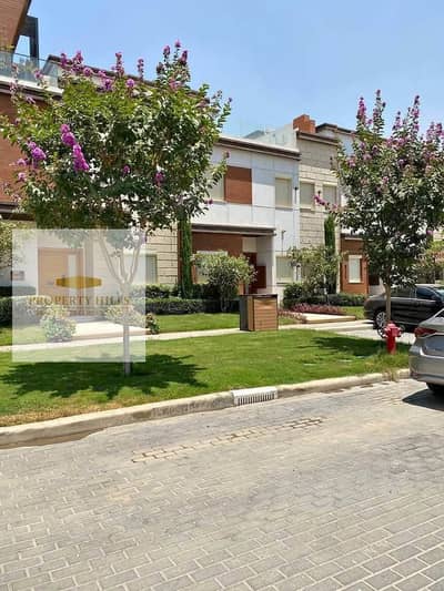 فيلا للبيع بسعر الكاش بجاردن كبيرة في قلب الجولدن سكوير دقايق للنادي الاهلي والجامعة الامريكية في التجمع الخامس