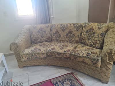 كنبه جيده جدا