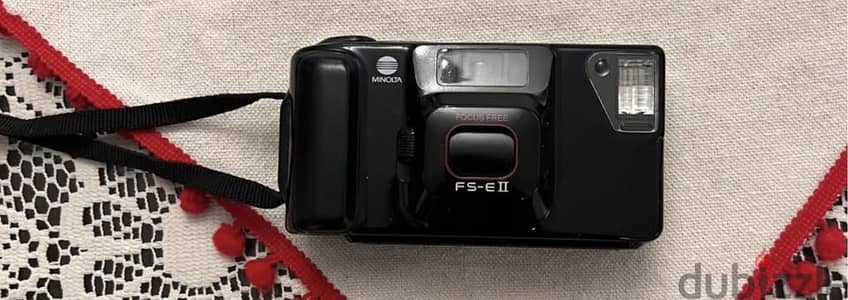 للبيع كاميرا فيلم كلاسيكية Minolta FS-E II