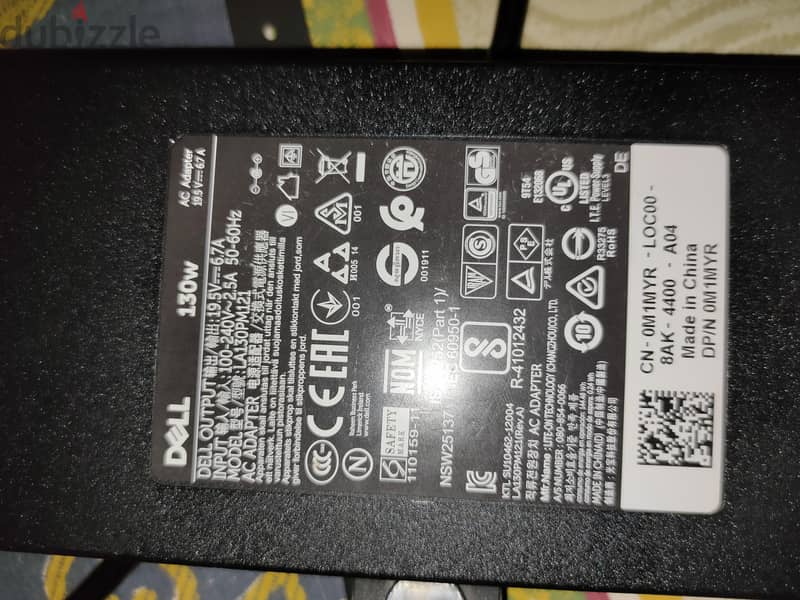 Dell XPS 9560 1