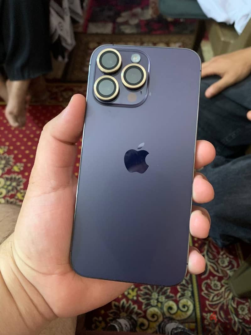 Apple - iPhone 14 Pro Max 3