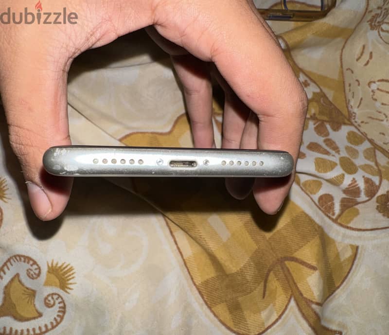 Apple - iPhone 11 3