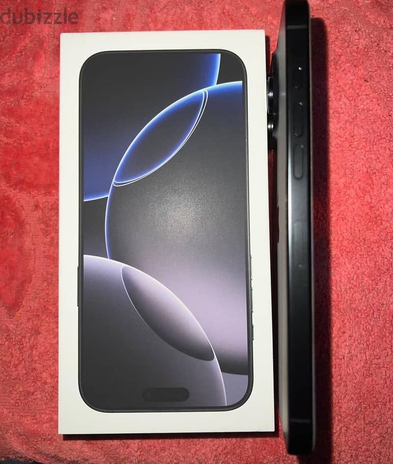 Apple - iPhone 16 Pro Max 1