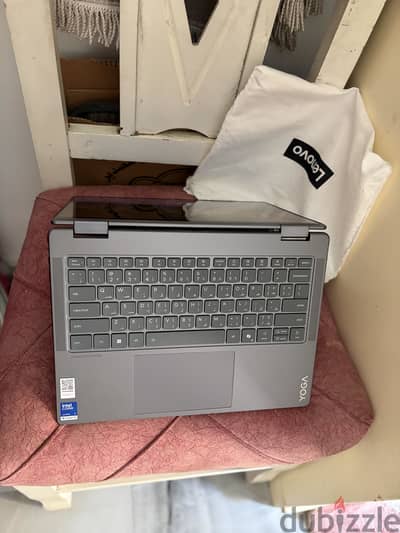 Lenovo Yoga 7 2-in-1 core ultra 7 32GB RAM 1TB SSD TOUCHSCREEN