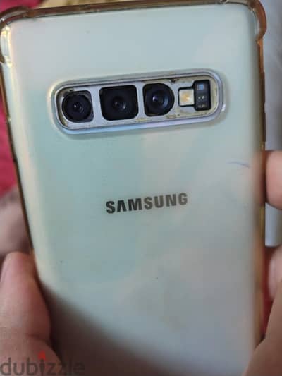 Samsung S10 128 +8 للبيع فقط