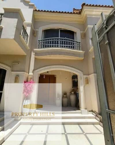The most distinguished and latest luxurious villa in Al-Shorouk 2000 I will hand it over to you immediately in front of Madinaty Gate 2 and steps from the British University for 15 million cash only.