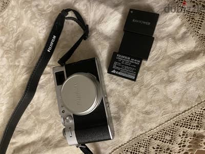 Fujifilm x100V like new