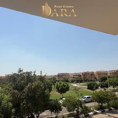 Apartment for sale 200m ultra super lux in the fifth neighborhood villas next to (Amr Ibn Al-As Mosque)