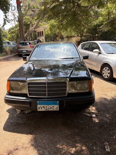 Mercedes-Benz E230 1988