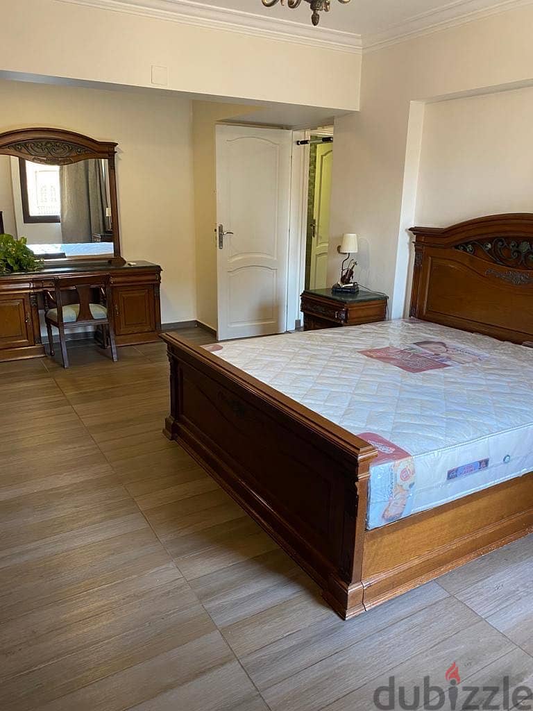 Master bedroom 1