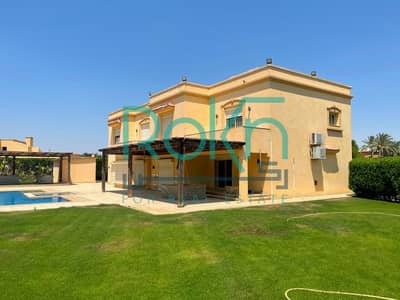 Ready to move villa with pool for rent in Zayed