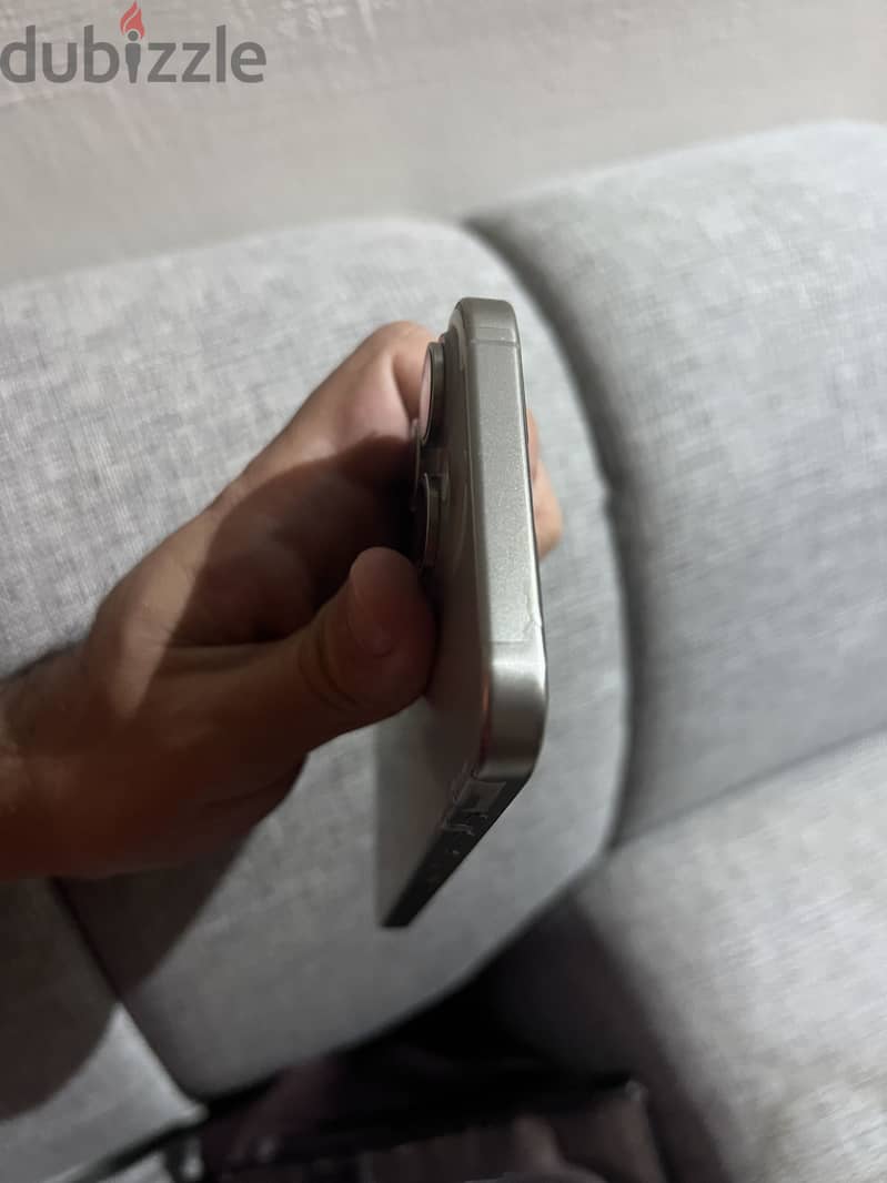 Apple - iPhone 15 Pro Max 7