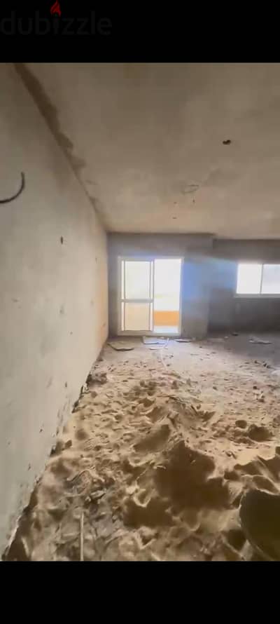 شقه بسعر  مميز بحري خلفي دور اول علوي حي التاسع العبور نقابه مهندسين