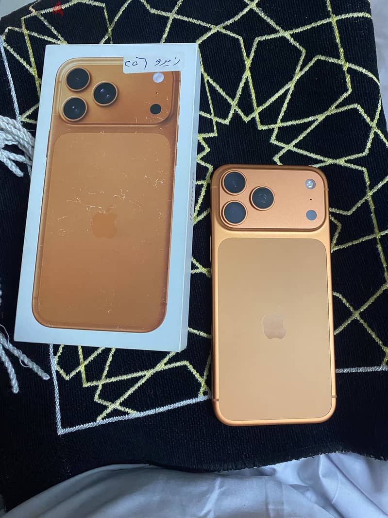Apple - iPhone 17 Pro Max 3