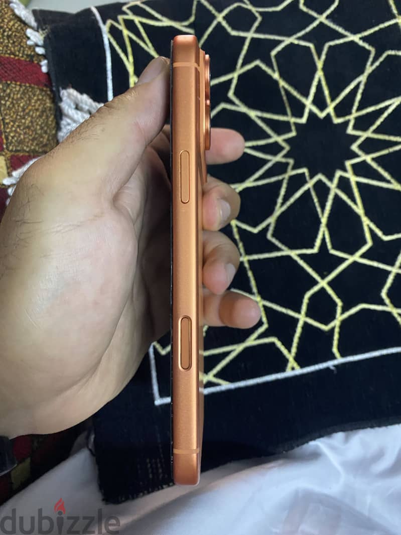 Apple - iPhone 17 Pro Max 4