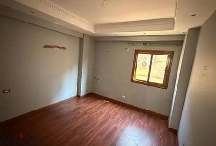 شقة في البنفسج عمارات على محور محمد نجيب للبيع