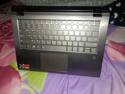 Lenovo touch screen 360    ram 8 ssd512 graphic 4