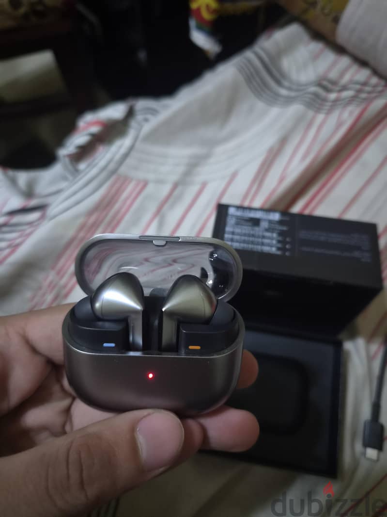 Samsung buds 3 pro 1