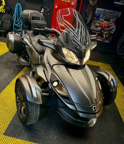 canam spider st s