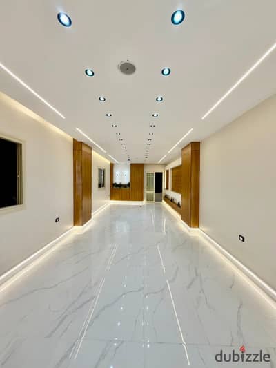 175m facing apartment at a bargain price