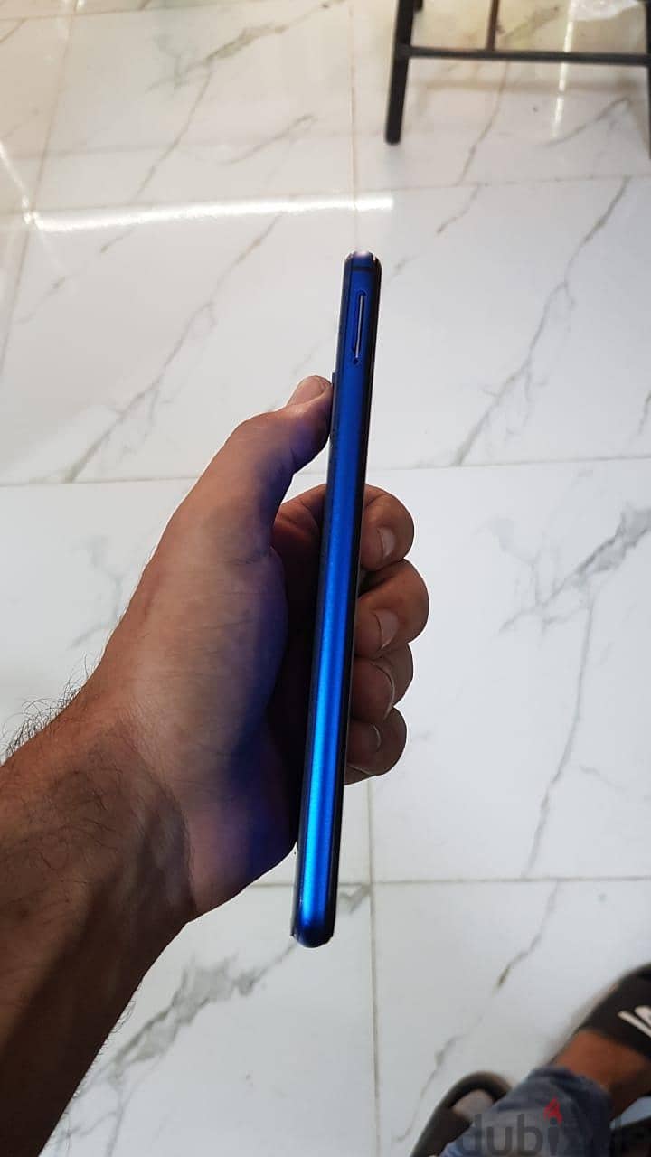 Honor 8X 4