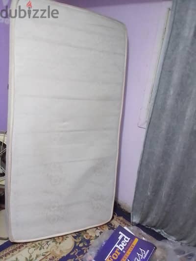 اثاث متعدد