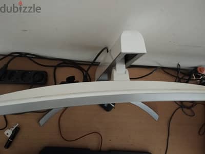 LG 34 inch curved شاشة كيرفد 34 بوصه