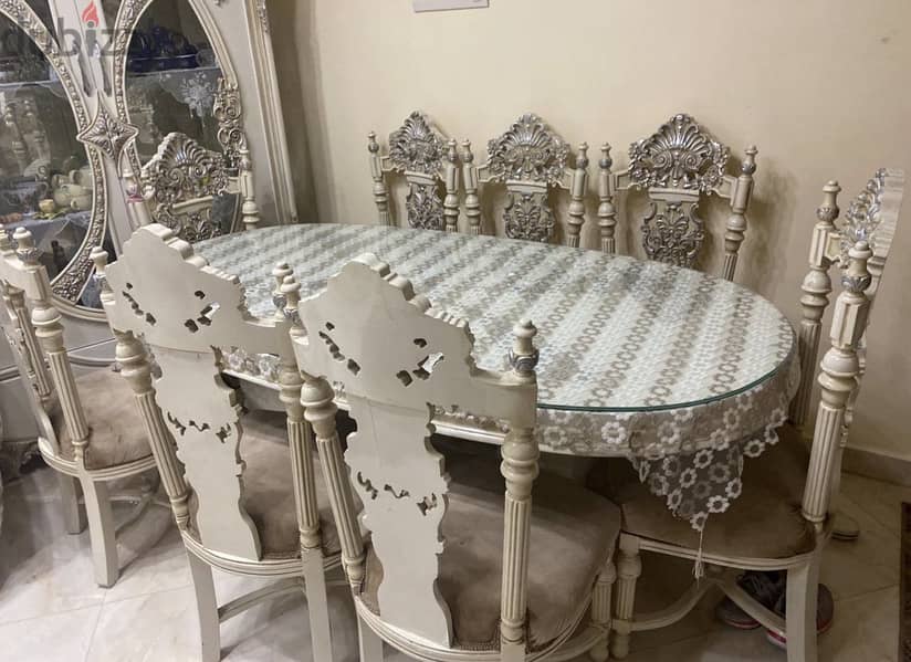 Dinning room 2