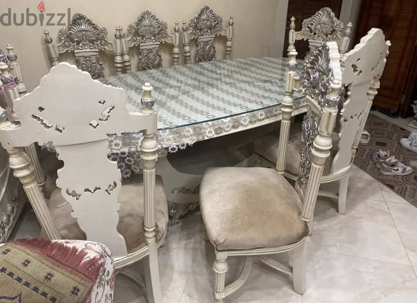 Dinning room 3