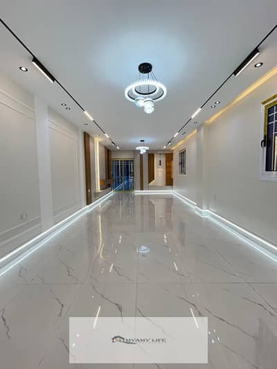 Apartment for sale in the Pyramids Gardens, Gate 4, Area T, Superlux finishing, façade 190m