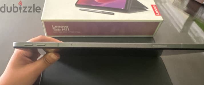 Lenovo tab m11 with tab pen + folio case