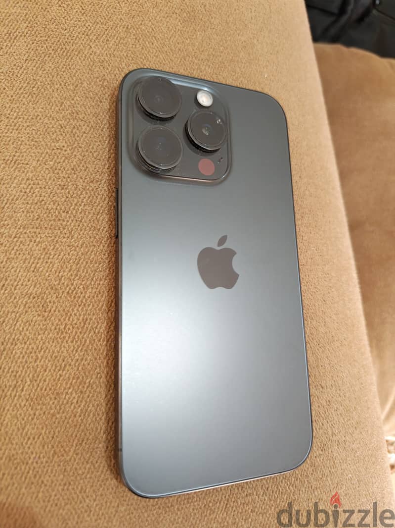 Apple - iPhone 15 Pro 6