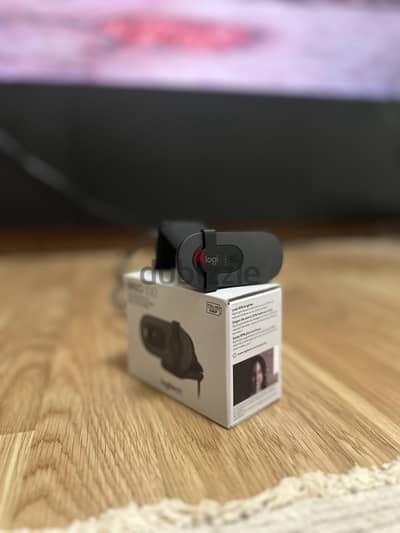 Logitech Brio 100 Full HD 1080p Webcam - GRAPHITE