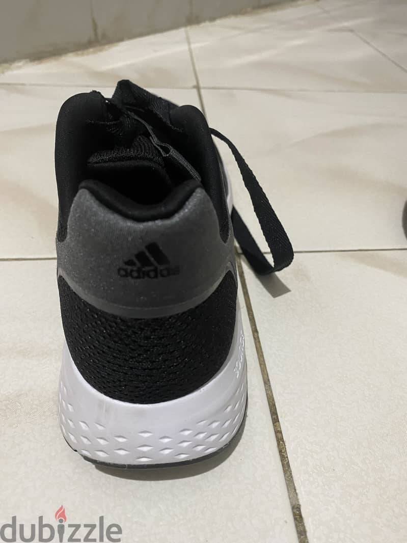 Adiddas  shoes 3