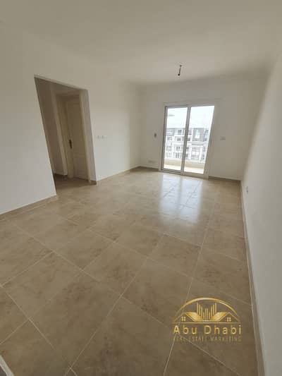 Apartment 74m for rent in Madinaty B12, company finishing, in very good condition Apartment 74m for rent in Madinaty B12, company finishing, in very good condition