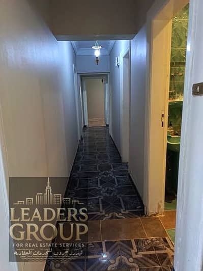 Office for rent in Sheraton Code/H158 next to Salah Salem Street, Sid Zakaria main street, first floor, suitable for all purposes, directly facing the street