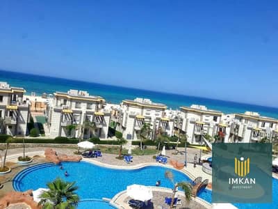 A "Super Lux" finished chalet is for sale at Bungalows North Coast; it is located directly on the sea, just minutes from the Alamein Towers, and is av